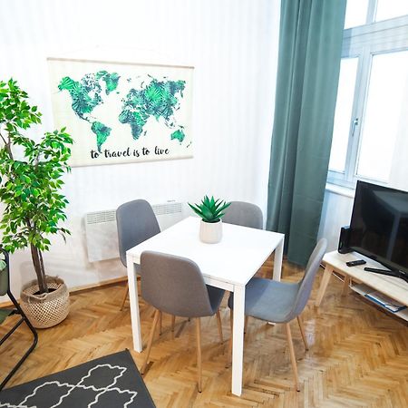 Lovely Apartment In Erzsebetvaros A57 บูดาเปสต์ ภายนอก รูปภาพ